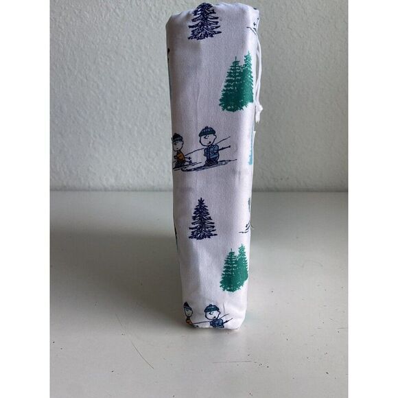 Peanuts Snoopy Charlie Brown Linus Skiing Holiday Christmas TWIN SIZE Sheet Set - Picture 11 of 15